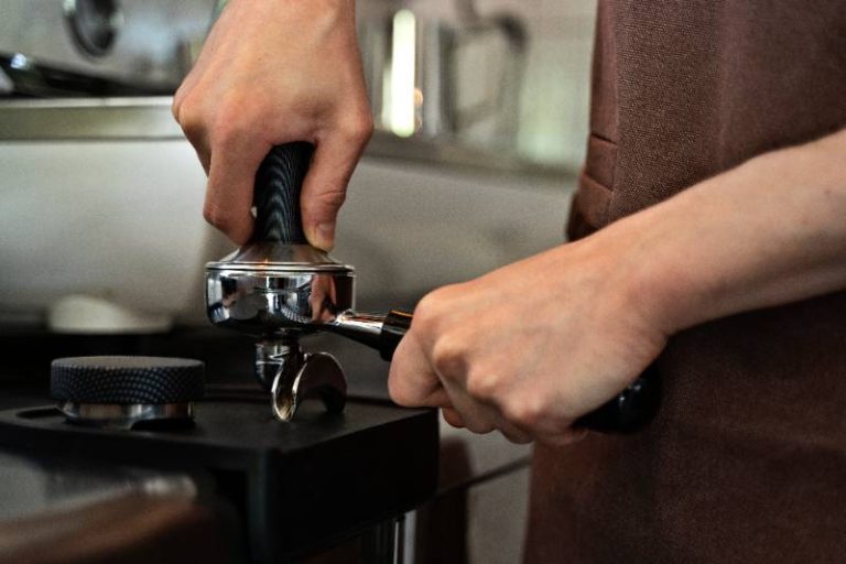 Cara Kerja Mesin Kopi Manual Lever