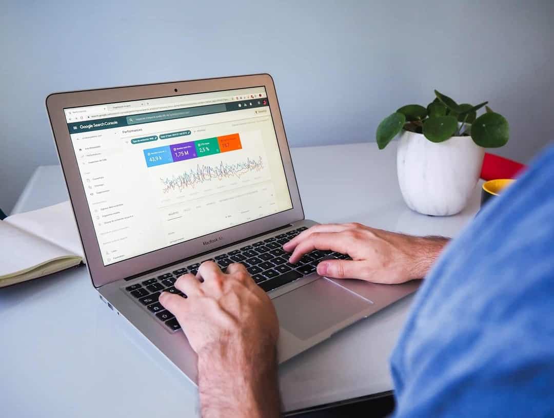 Cara Iklankan Website Usaha