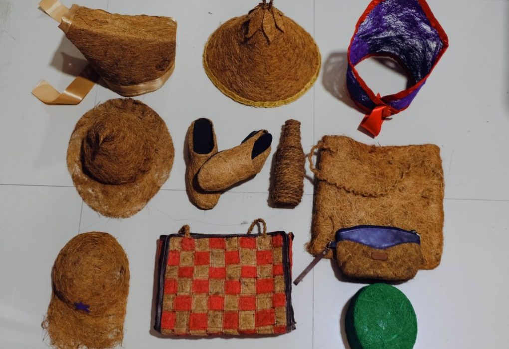 kerajinan berbahan sabut kelapa